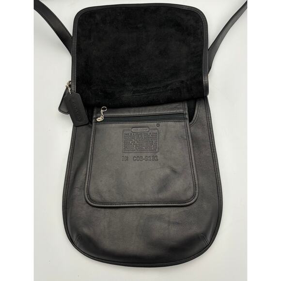 Coach 9131 Saddle Flap Crossbody | 90s Leather Hippie Bag | Vintage Minimal - Picture 7 of 16